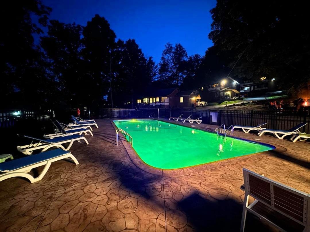 Boulders Resort Lac George Extérieur photo